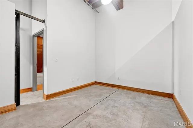 $149,900 | 1004 Spruce Street, Unit 404, St. Louis, MO 63102