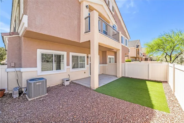 $1,750 | 1101 Elation Lane, Unit 102, Henderson, NV 89002