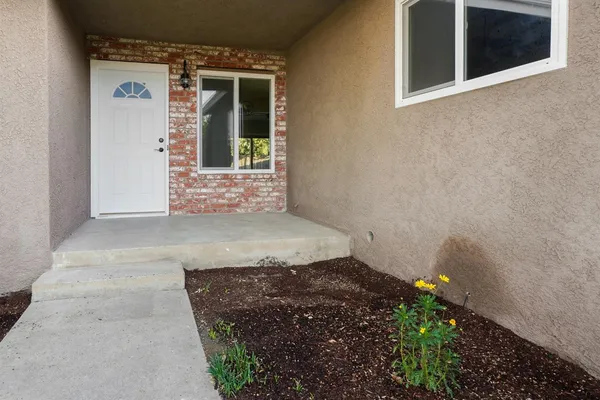 $429,000 | 1515 Keats Avenue, Clovis, CA 93611