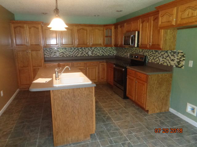 394 Mossy Grove Road Harriman, TN 37748 - Photo 4 of 9 1_DSC03661Z