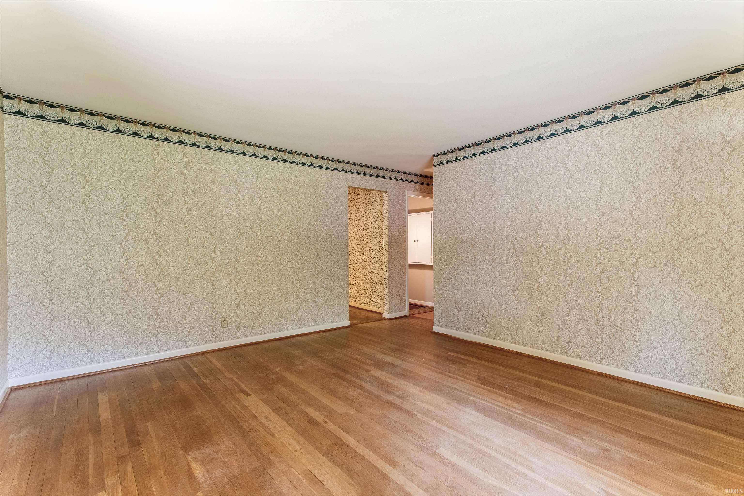 6077 Grand River Road Newburgh, IN 47630 - Photo 5 of 22