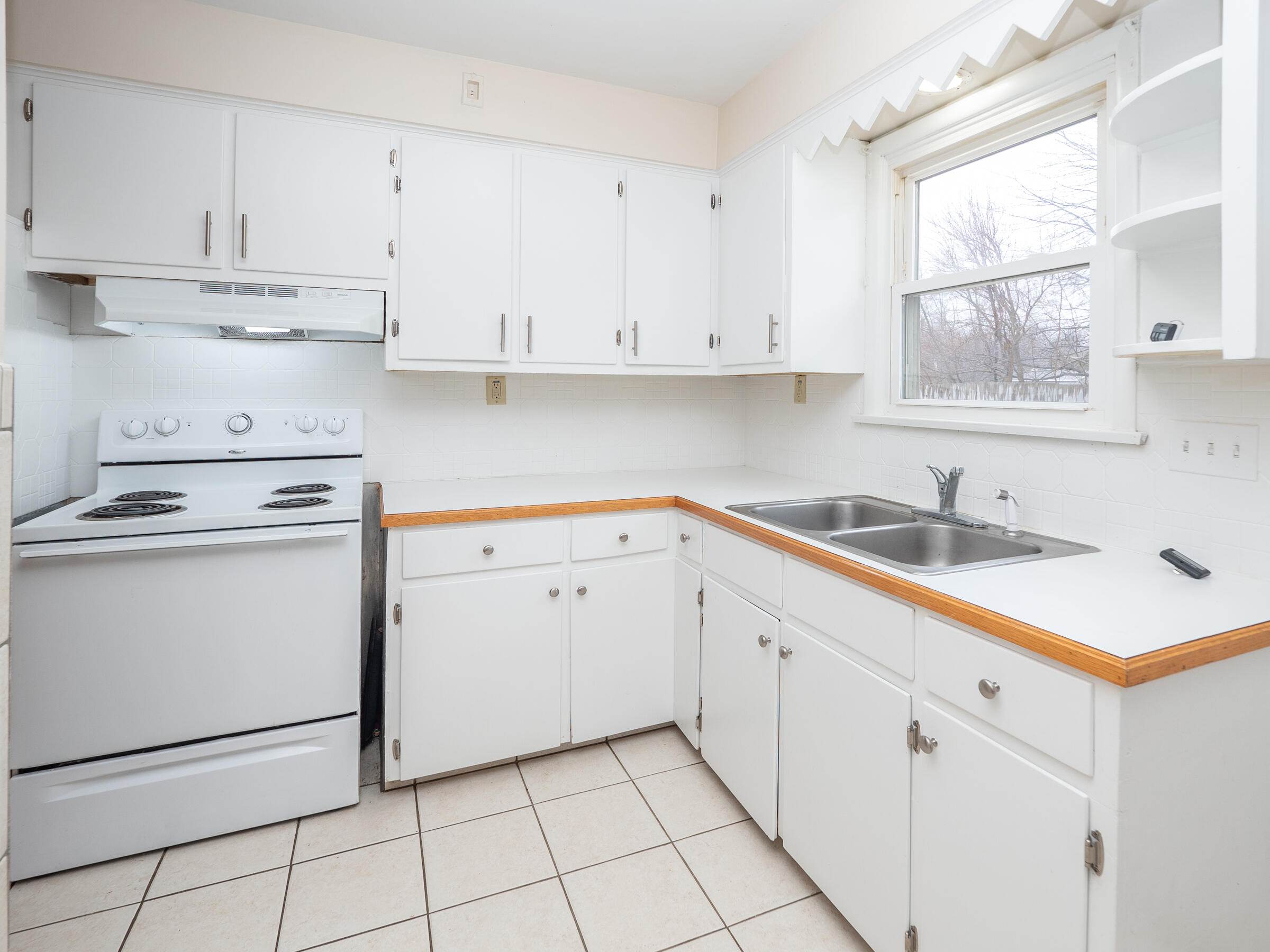8516 Portage Road Portage, MI 49002 - Photo 9 of 22 8516 Portage Rd-112