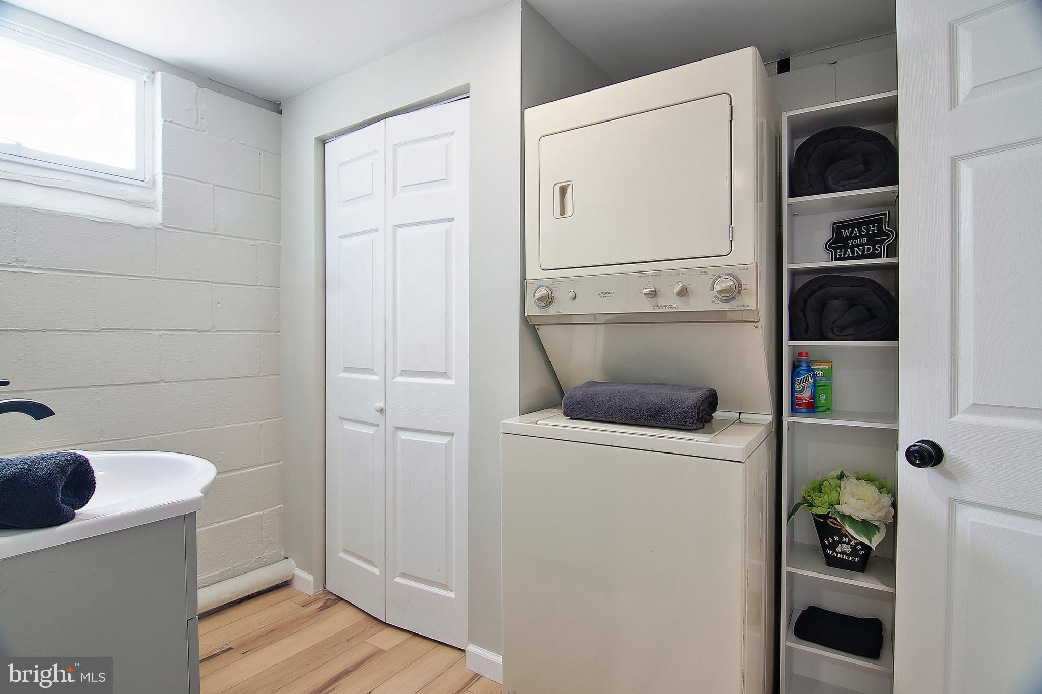 1291 Shelbourne Road Reading, PA 19606 - Photo 23 of 33 Half Bath/Laundry