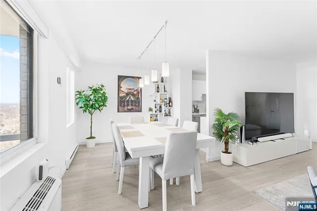 $299,900 | 307 Prospect Avenue, Unit 17D, Hackensack, NJ 07601