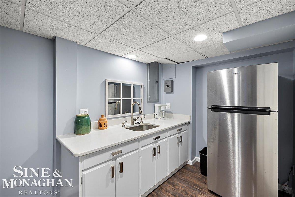 595 Thorntree Road Grosse Pointe, MI 48236 - Photo 53 of 64 50168462-278c6f1b-8f48-4e92-8d40-a4c28b59ca71.JPG