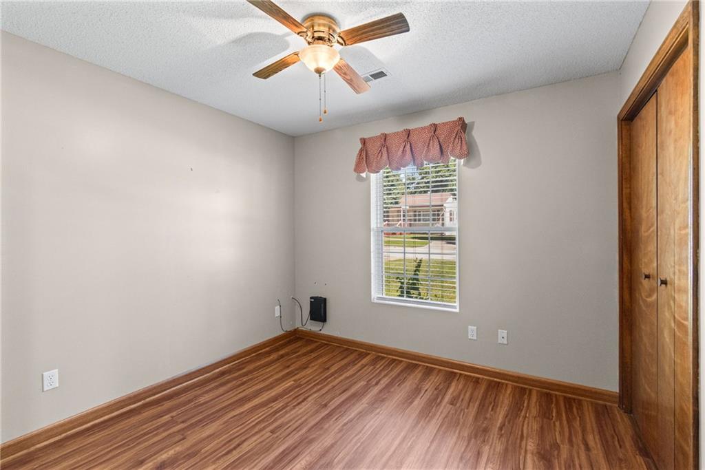 607 West 6th Street Cameron, MO 64429 - Photo 16 of 28
