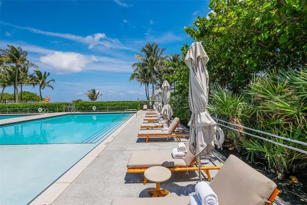 $6,250,000 | 8701 Collins Avenue, Unit 904, Miami Beach, FL 33141