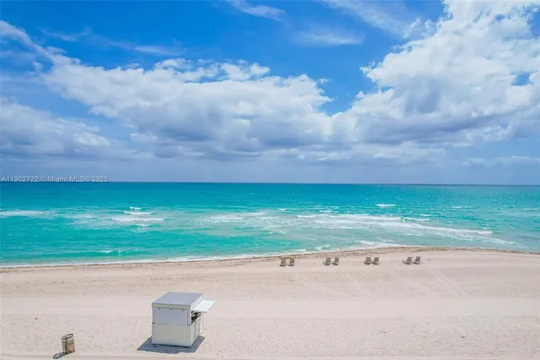 $6,250,000 | 8701 Collins Avenue, Unit 904, Miami Beach, FL 33141