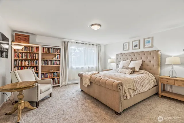 $599,900 | 26 Marina Drive, Cathlamet, WA 98612