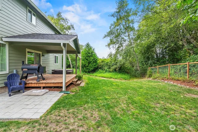 $599,900 | 26 Marina Drive, Cathlamet, WA 98612