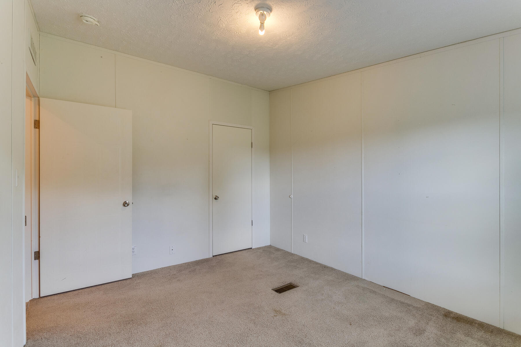 1825 Corby Bridge Road Chuckey, TN 37641 - Photo 27 of 34 027