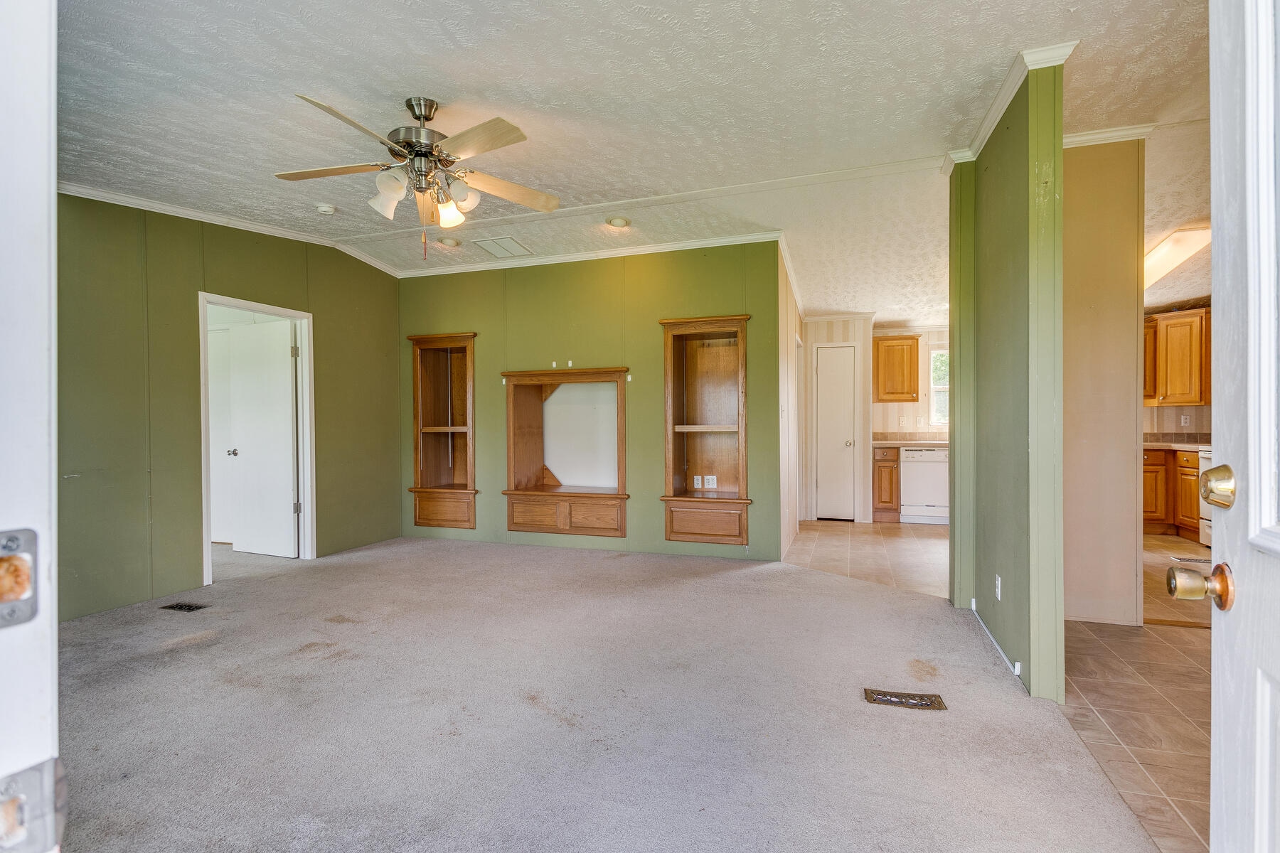 1825 Corby Bridge Road Chuckey, TN 37641 - Photo 5 of 34 005