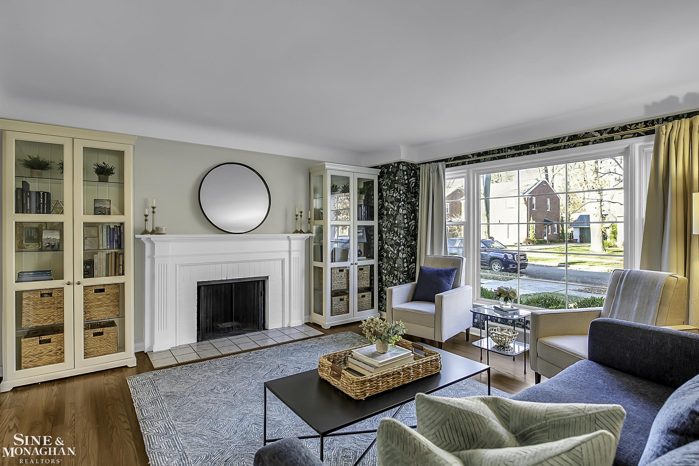 1709 Prestwick Road Grosse Pointe Woods, MI 48236 - Photo 6 of 36