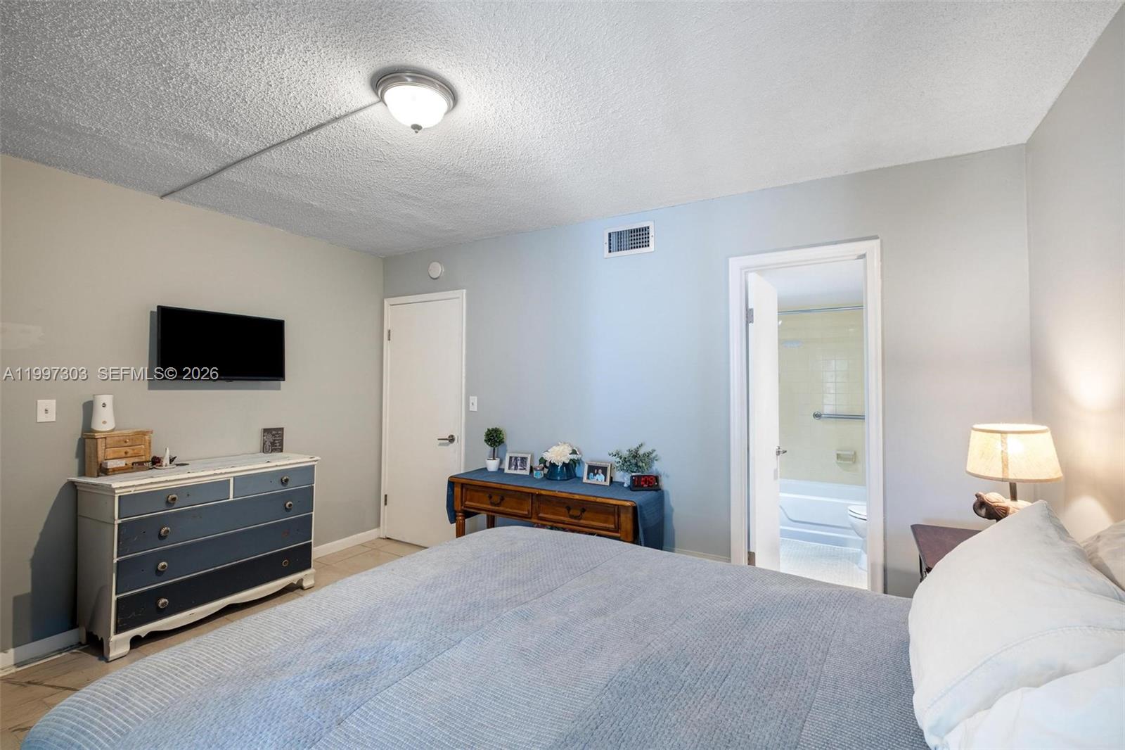 1916 Southwest 17th Avenue, Unit 34 Miami, FL 33145 - Photo 18 of 28