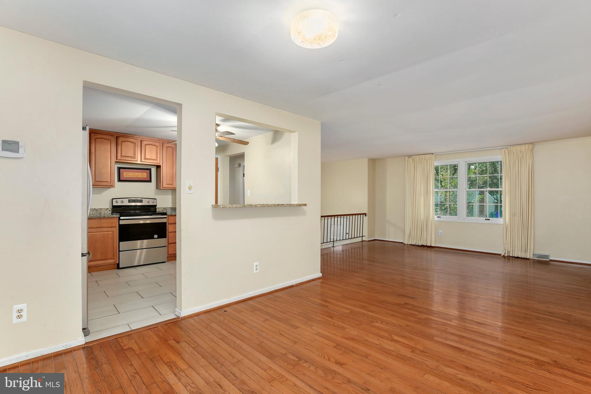 5230 Eliots Oak Road Columbia, MD 21044 - Photo 9 of 39 Gallery Image 9