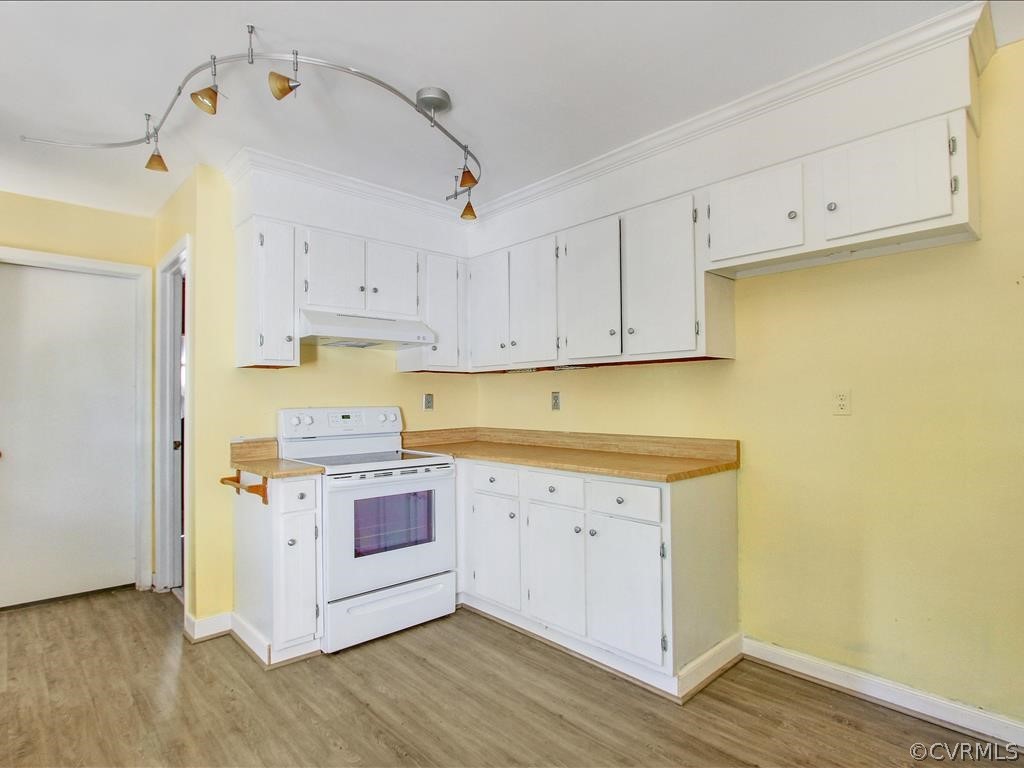 8212 Boones Trail Road Chesterfield, VA 23832 - Photo 10 of 25