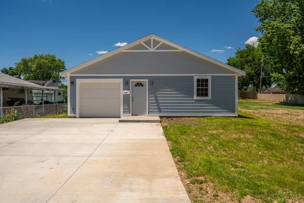 $199,900 | 2853 Gladstone Street, Moraine, OH 45439