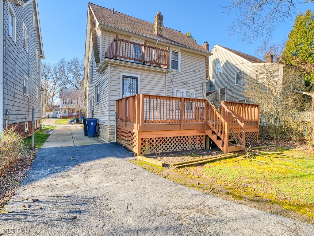 3845 Montevista Road Cleveland Heights, OH 44121 - Photo 3 of 21