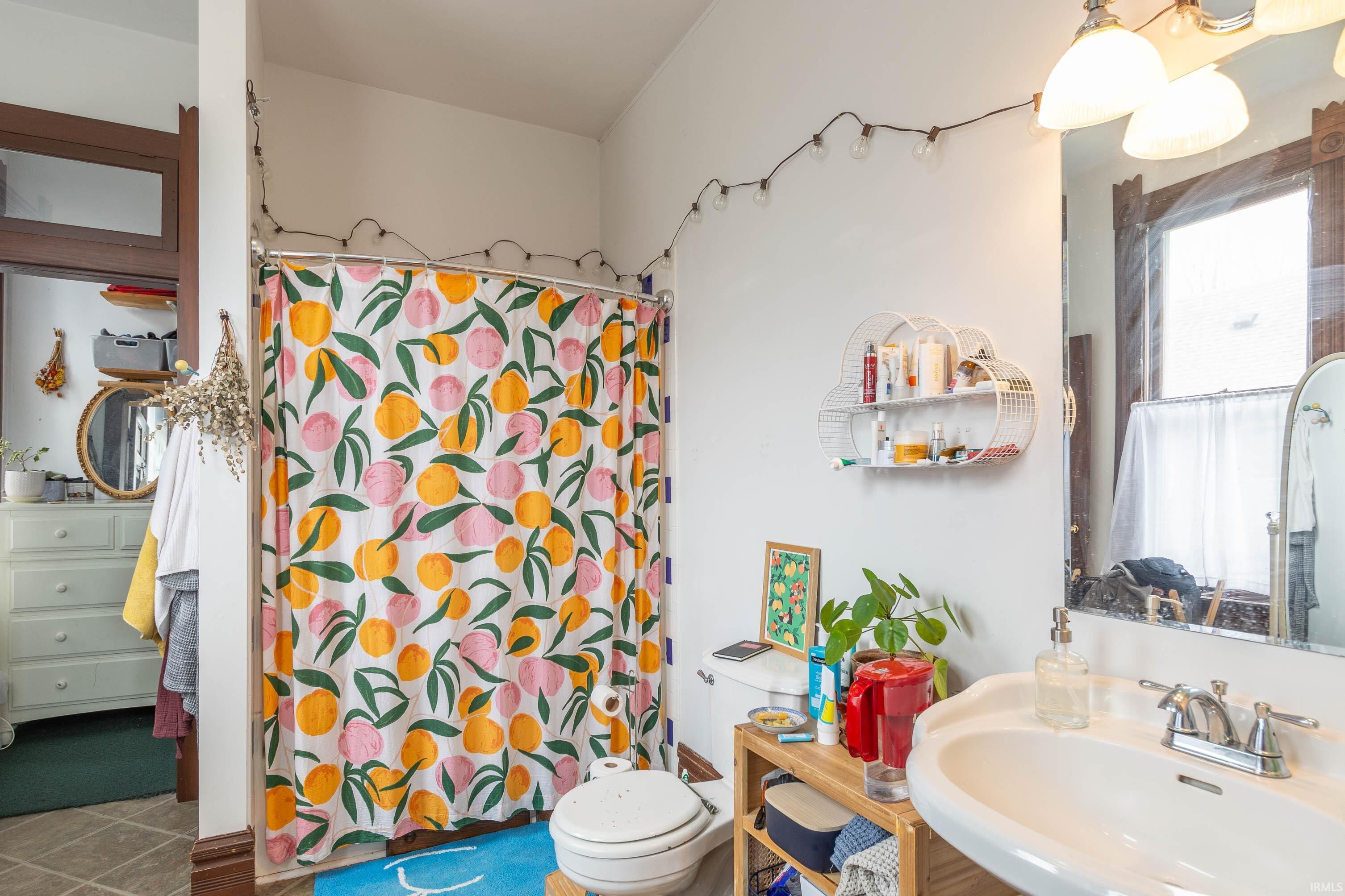 708 West 7th Street Bloomington, IN 47404 - Photo 14 of 24