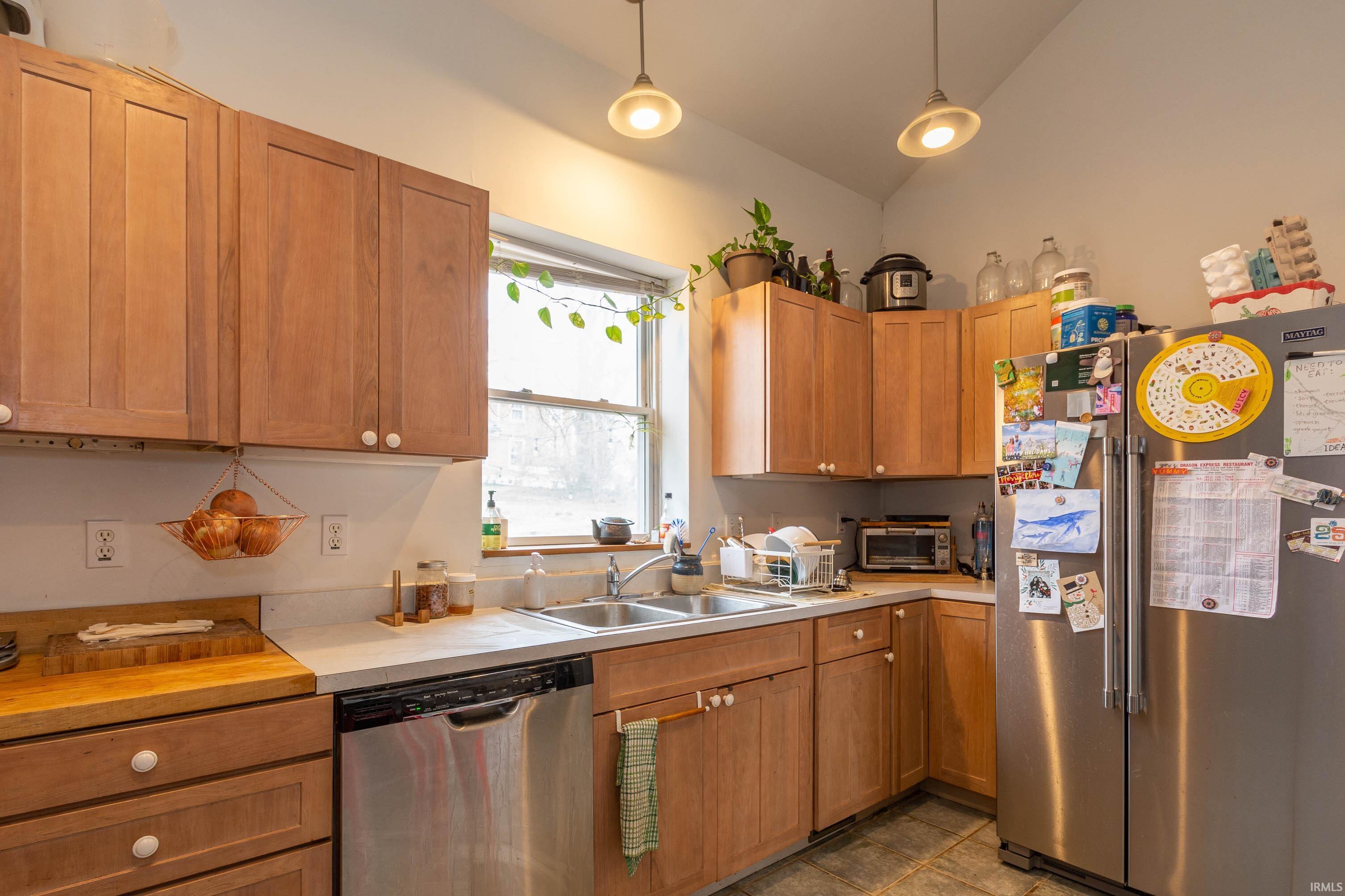 708 West 7th Street Bloomington, IN 47404 - Photo 23 of 24