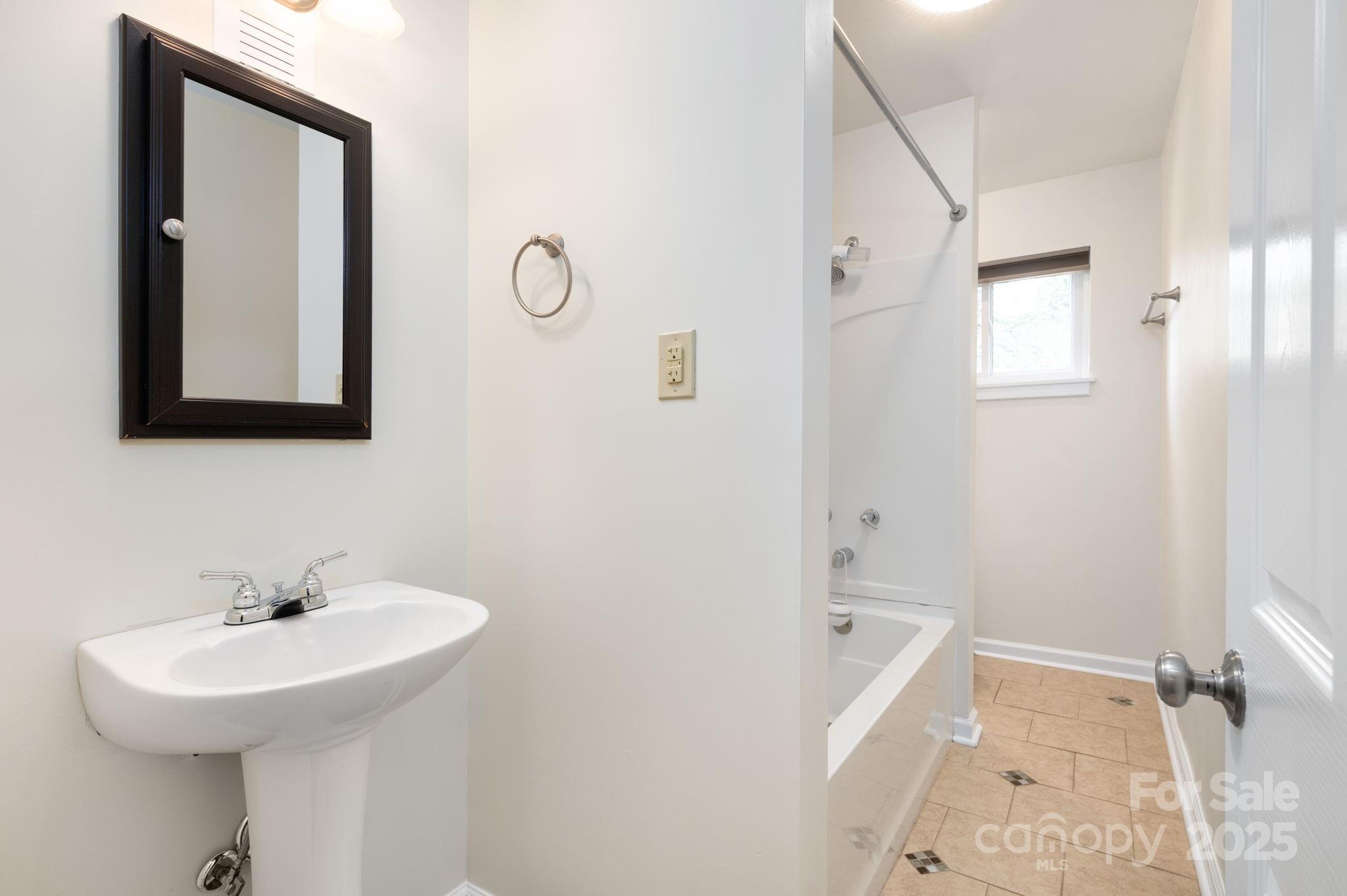 49 Pinedale Road Asheville, NC 28805 - Photo 23 of 38