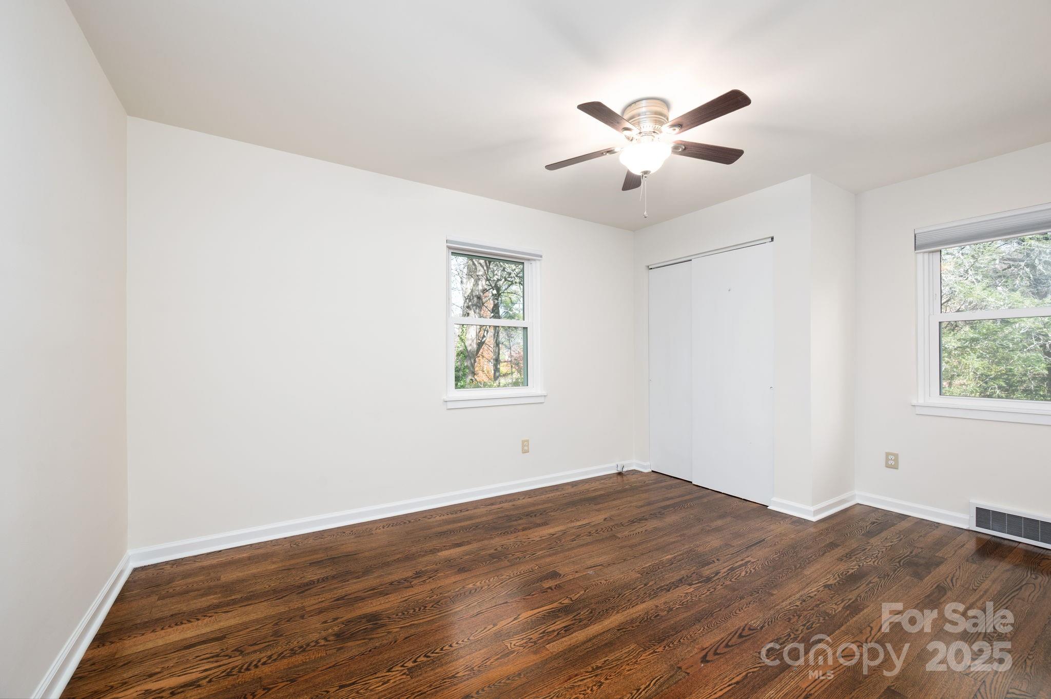 49 Pinedale Road Asheville, NC 28805 - Photo 25 of 38