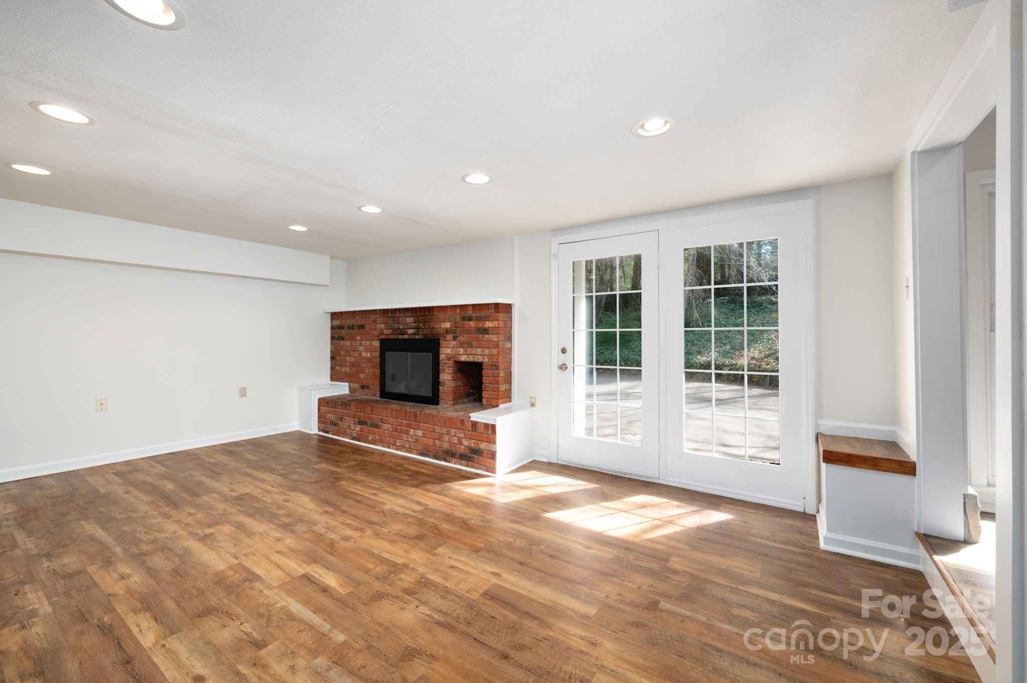 49 Pinedale Road Asheville, NC 28805 - Photo 27 of 38