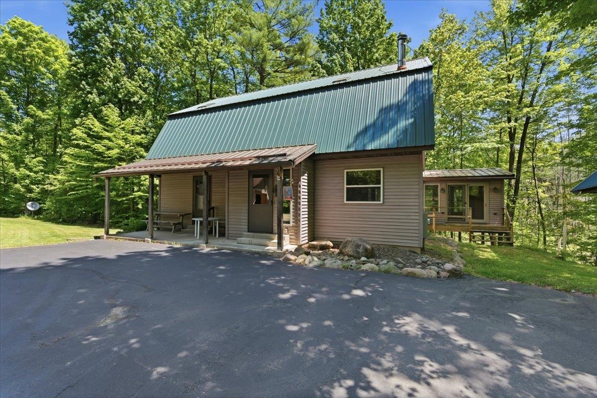 14754 North McComb Lake Road Mountain, WI 54149 - Photo 2 of 82
