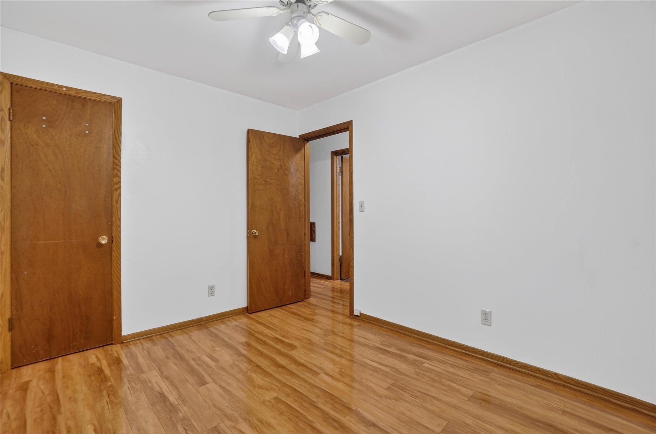 3160 South 95th Street Milwaukee, WI 53227 - Photo 25 of 34