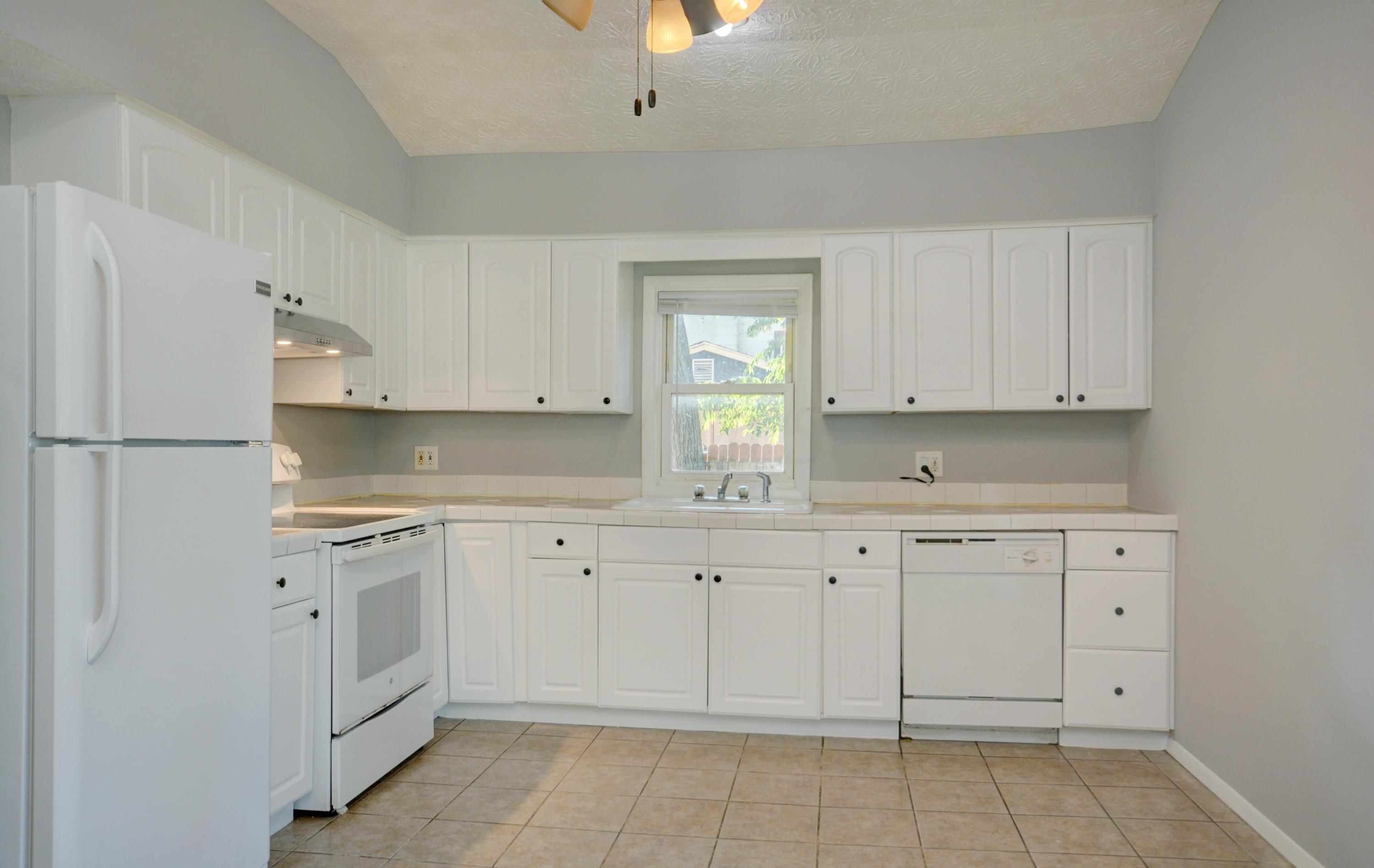 1716 Sale Road Columbus, OH 43224 - Photo 14 of 22