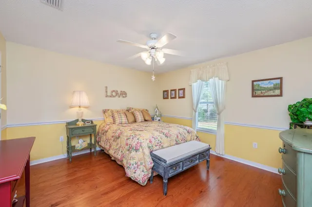 $430,000 | 5863 Hunting Meadows Drive, Crestview, FL 32536