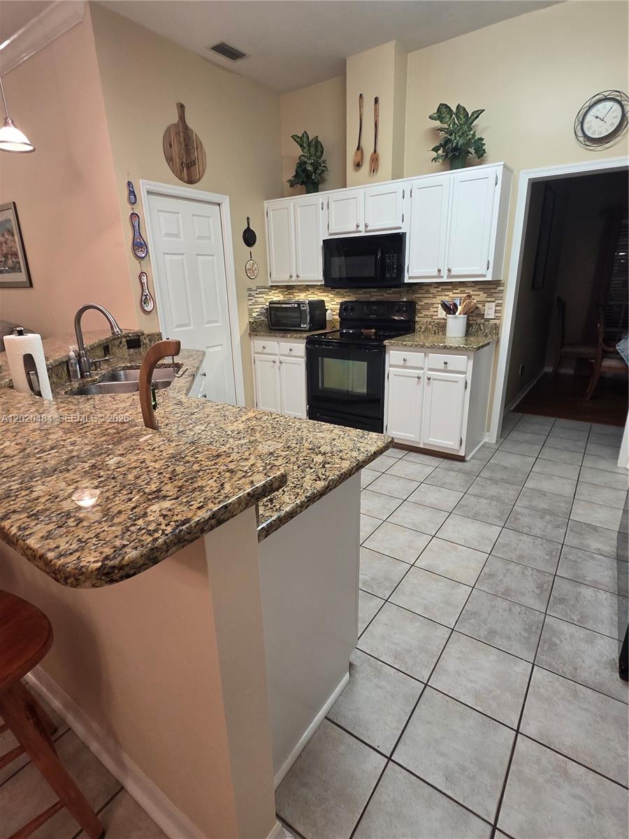 9906 Southwest 42nd Road Gainesville, FL 32608 - Photo 16 of 27