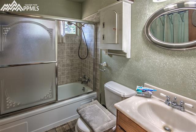 971 Pinewood Road Florissant, CO 80816 - Photo 8 of 22