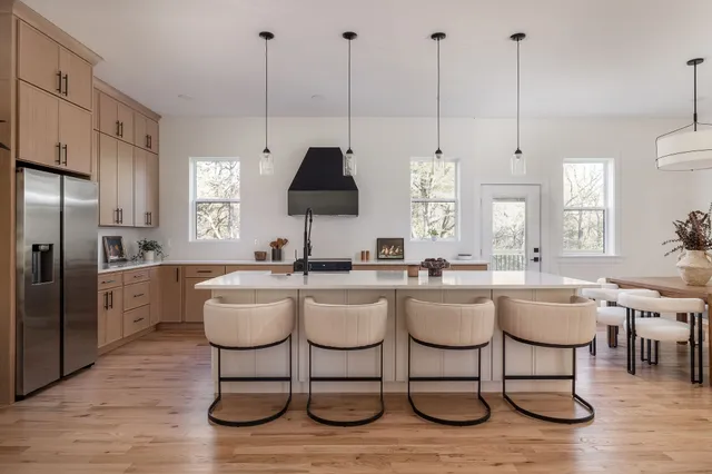 $999,000 | 709 Tahlena Avenue, Madison, TN 37115