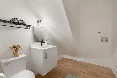 $999,000 | 709 Tahlena Avenue, Madison, TN 37115