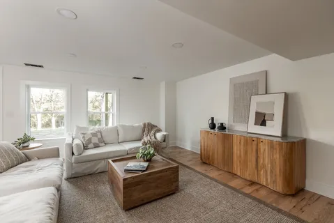 $950,000 | 709 Tahlena Avenue, Madison, TN 37115