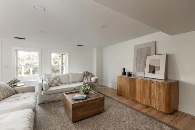 $989,000 | 709 Tahlena Avenue, Madison, TN 37115