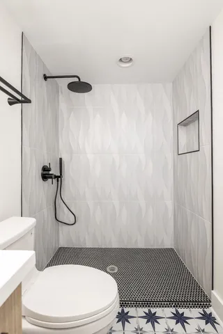 $999,000 | 709 Tahlena Avenue, Madison, TN 37115