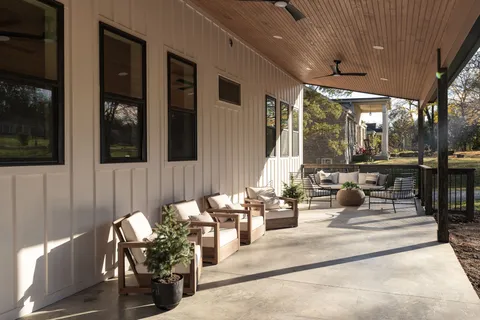 $999,000 | 709 Tahlena Avenue, Madison, TN 37115