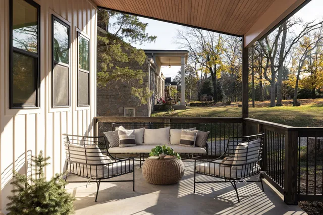 $999,000 | 709 Tahlena Avenue, Madison, TN 37115