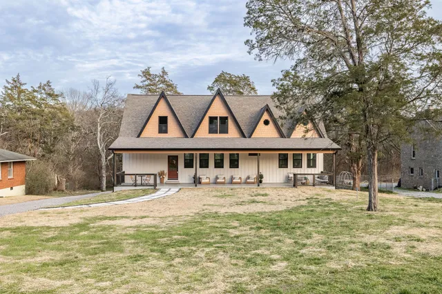 $989,000 | 709 Tahlena Avenue, Madison, TN 37115