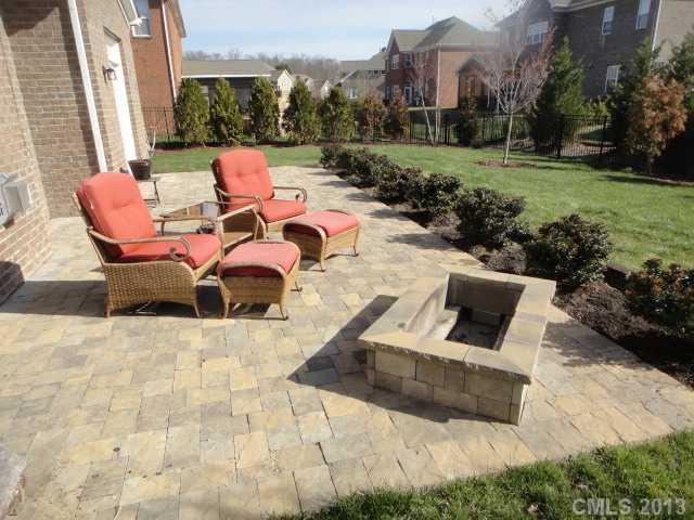 11511 Wheat Ridge Road Charlotte, NC 28277 - Photo 15 of 16 Gallery Image 15