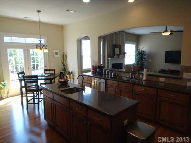 11511 Wheat Ridge Road Charlotte, NC 28277 - Photo 6 of 16 Gallery Image 6