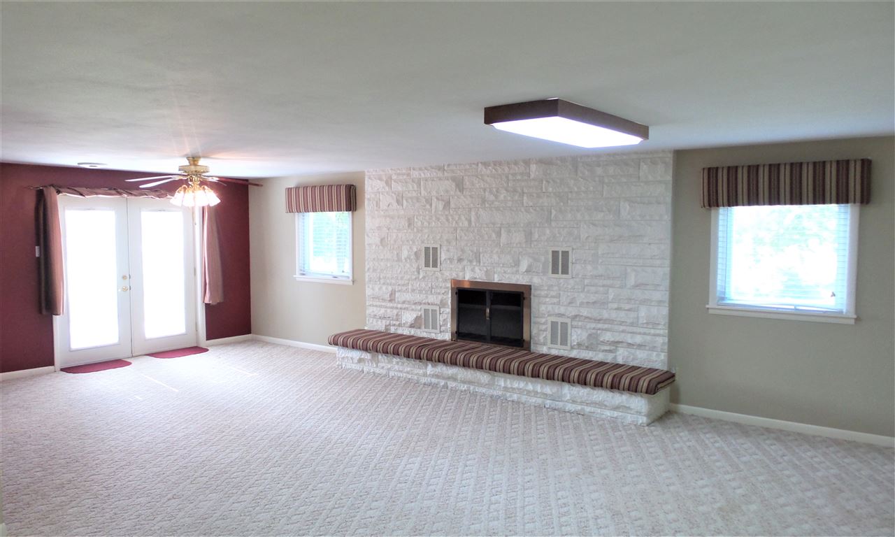 304 Eastside Park Road Washington, IN 47501 - Photo 15 of 27 Gallery Image 15
