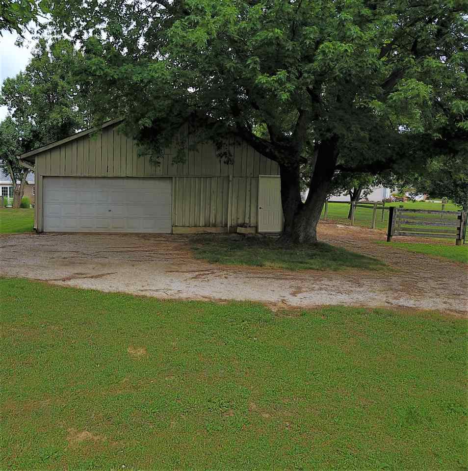 304 Eastside Park Road Washington, IN 47501 - Photo 24 of 27 Gallery Image 24