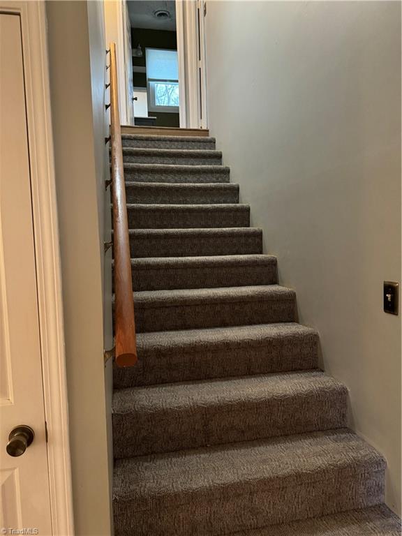 389 Georgetown Road Winston-Salem, NC 27107 - Photo 13 of 19 Gallery Image 13
