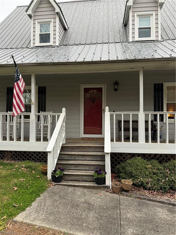 389 Georgetown Road Winston-Salem, NC 27107 - Photo 2 of 19 Gallery Image 2