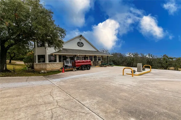 $269,900 | 26035 Heartwood Drive, Unit 415, Whitney, TX 76692