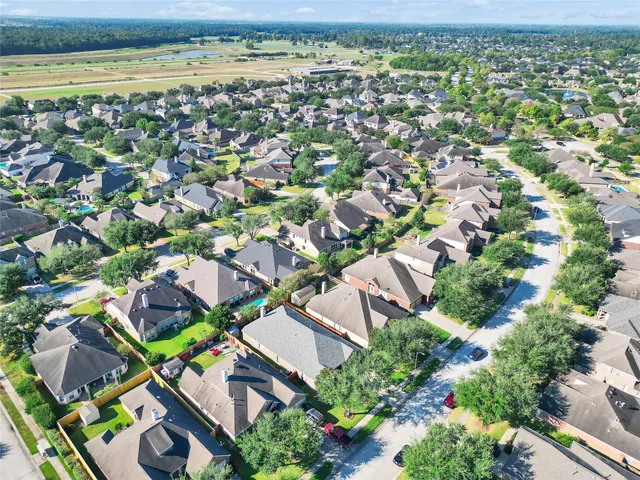 $399,999 | 14922 Barton Grove Lane, Humble, TX 77396