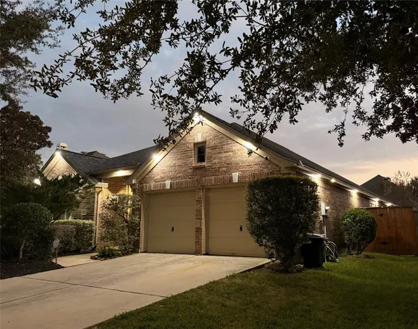 $399,999 | 14922 Barton Grove Lane, Humble, TX 77396